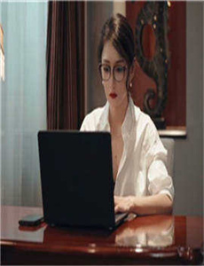 国民校草是女生动态漫